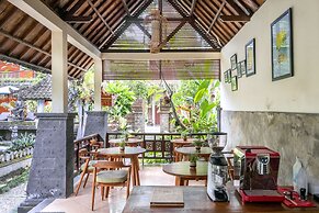 Gunung Merta Bungalows