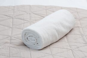 Studio With Terrace Chłapowo by Renters