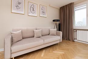 Apartment Srebrna With a View by Renters