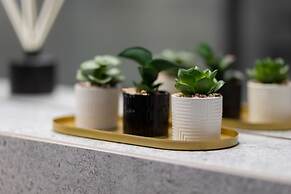 Apartment Srebrna With a View by Renters