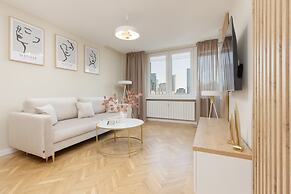 Apartment Srebrna With a View by Renters