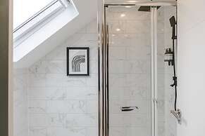 Your Apartment Shepherd's Bush