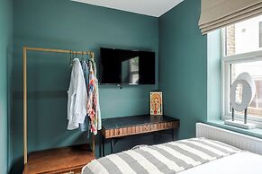 Your Apartment Shepherd's Bush