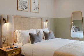 Your Apartment Shepherd's Bush