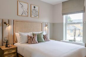 Your Apartment Shepherd's Bush