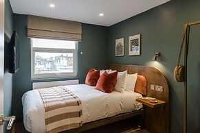 Your Apartment Shepherd's Bush