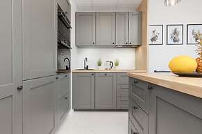 Kasprzaka 29 With 1 Bedroom by Renters