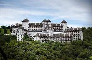 Hotel Home Green Home