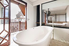 Hotel Home Green Home