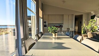 Austurey Lakefront Villa