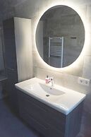 Austurey Lakefront Villa