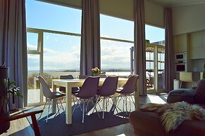 Austurey Lakefront Villa