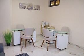 Maya Villa Hotel