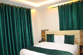 Maya Villa Hotel