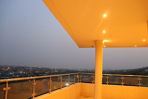 Maya Villa Hotel