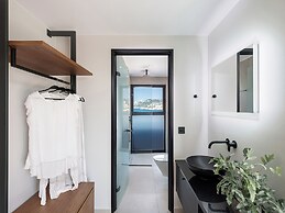 Theta Boutique Hotel