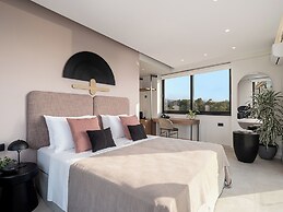 Theta Boutique Hotel