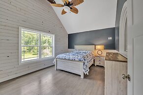 Country Solitude Close To The Beach 3 Bedroom Farmhouse by RedAwning