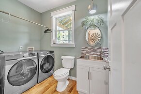 Country Solitude Close To The Beach 3 Bedroom Farmhouse by RedAwning