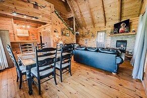 Budro's Bungalow 2 Bedroom Cabin by RedAwning