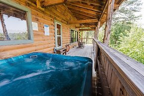 Budro's Bungalow 2 Bedroom Cabin by RedAwning