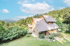 J Willy's Refuge 2 Bedroom Cabin by RedAwning