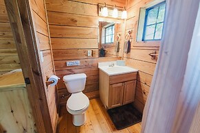 J Willy's Refuge 2 Bedroom Cabin by RedAwning