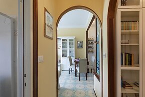 Un Balcone Sulle Colline di Rapallo by Wonderful Italy