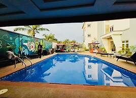 Boston Hill Resort & Hotel Ltd