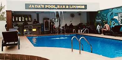 Boston Hill Resort & Hotel Ltd