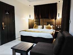 Boston Hill Resort & Hotel Ltd