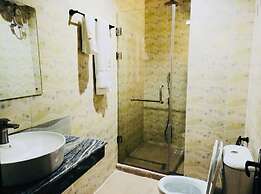 Boston Hill Resort & Hotel Ltd