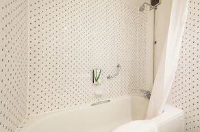 Milestone Peterborough Hotel A1M, Sure Hotel Collection