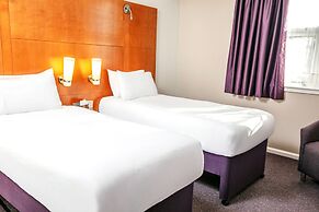 Milestone Peterborough Hotel A1M, Sure Hotel Collection