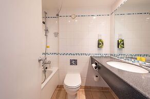 Milestone Peterborough Hotel A1M, Sure Hotel Collection