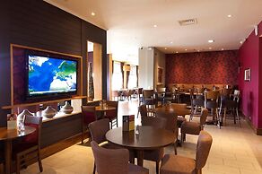 Milestone Peterborough Hotel A1M, Sure Hotel Collection