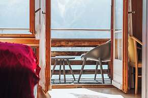 Boutique Hotel Alpina (Adults only)