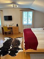 Boutique Hotel Alpina (Adults only)