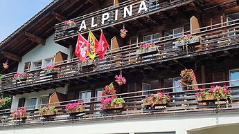 Boutique Hotel Alpina (Adults only)