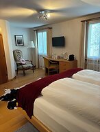 Boutique Hotel Alpina (Adults only)