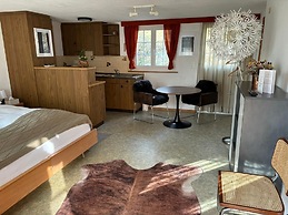 Boutique Hotel Alpina (Adults only)