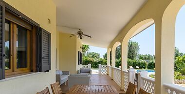 Villa Bella con Piscina by Wonderful Italy