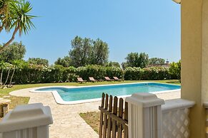 Villa Bella con Piscina by Wonderful Italy