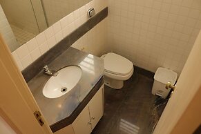 Nuh Hostel - Lourdes