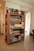 Nuh Hostel - Lourdes