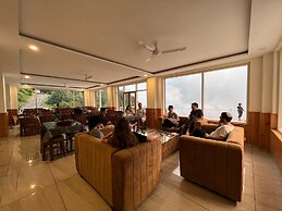 High Sky Resort - Best Luxury Hotel in Dharamkot