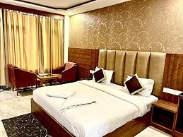 High Sky Resort - Best Luxury Hotel in Dharamkot