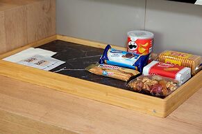 BRAND BUSINESS SUITS