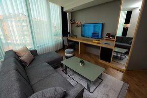 BRAND BUSINESS SUITS