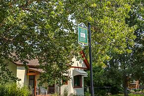 The East End Retreat